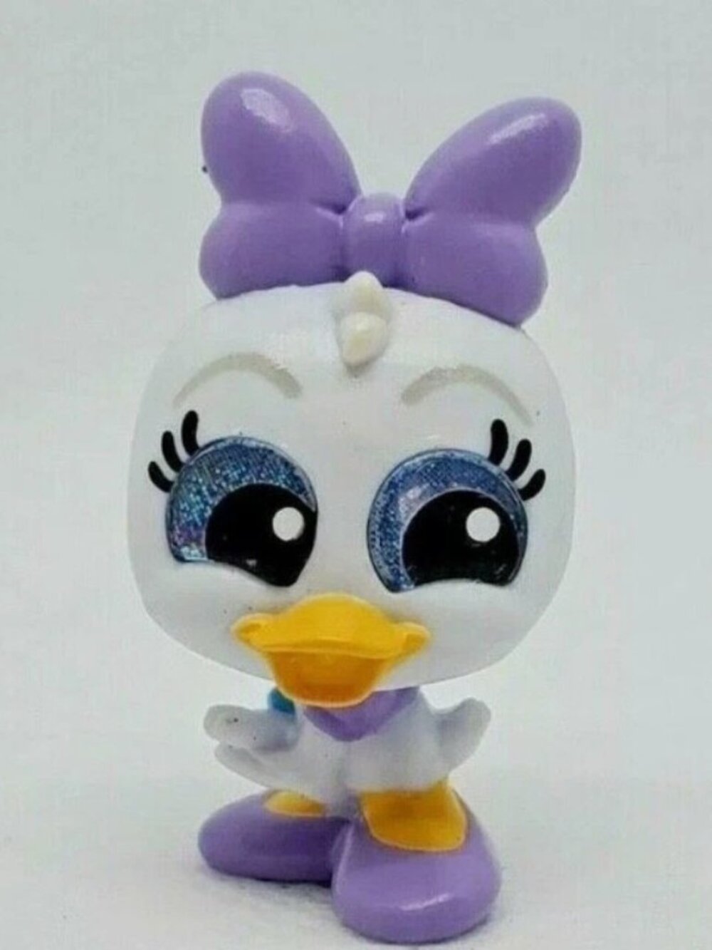 RARE Series 5: Daisy Duck (Solid Purple) Disney Doorables